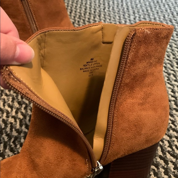 ❌SOLD Nine West Neva Brown boots with block heel - Picture 6 of 11